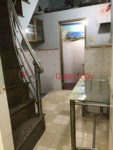 Bán nhà nhỏ 2 lầu giá rẻ P15 Q8 Niêm yết bán (847-5537671908)