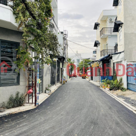 House for sale Vuon Lai Ward, An Phu Dong - 51m 4.2 x 12.4 plastic truck alley as pictured _0