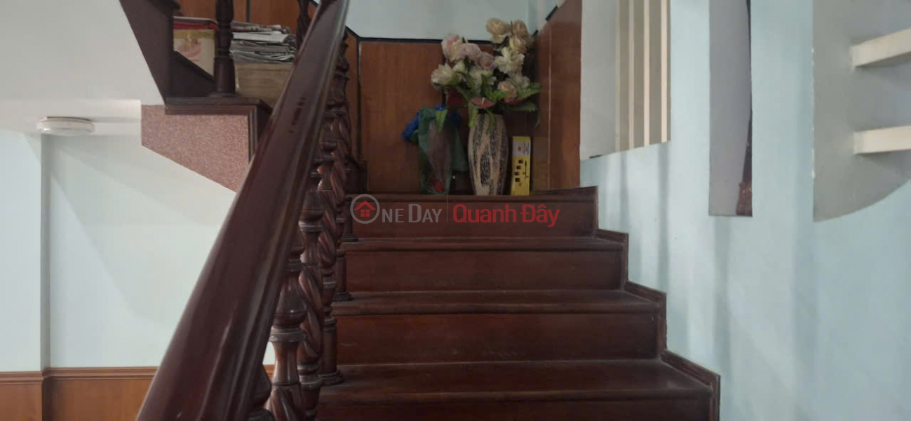 đ 8.3 Billion BEAUTIFUL 3-STOREY HOUSE – CORNER LOT WITH 3 OPEN SIDES – DA NANG CENTER 114M2 – PRICE 8.3 BILLION