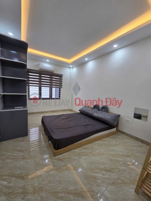 Selling newly built 5-storey Thai Thinh townhouse - Corner lot in front of house, 3m wide _0