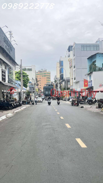 FRONTAGE -- NEXT TO TRAN QUANG KHAI - PRIME LOCATION - LONG-TERM OWNER - AREA 49M2 - 4 REINFORCED FLOORS - 4 BEDROOMS - SIDEWALK Sales Listings