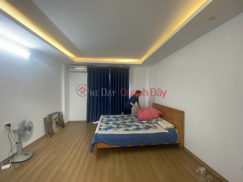 House for sale in My Dinh car lane Area: 34m2 construction: 5 floors MT: 4m open corner house, owner is full of furniture, Vietnam Sales | đ 4.8 Billion