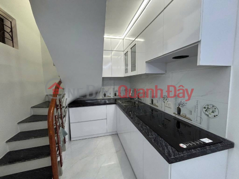 HOÀNG HOA THÁM DT 22M x5 TẦNG 6,6 TỶ LÔ GÓC,1 NHÀ RA MẶT NGÕ Ô TÔ,THOÁNG SÁNG _0