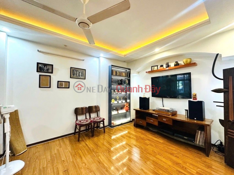 BEAUTIFUL HOUSE IN KIM NGUU AREA, SPACIOUS, FULLY FURNISHED, 48M², 4 FLOORS, SLIGHTLY OVER 8 BILLION VND. 0965549363 Sales Listings