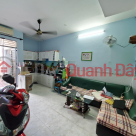 NEAR 40M2 IN PHU NHUAN DISTRICT CENTER-3 FLOORS FOR ONLY 3 BILLION. _0
