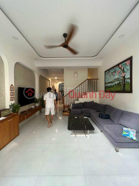 Property Search Vietnam | OneDay | Residential Sales Listings | Discount 1 billion to quickly sell house facing Nguyen Hong street, area 80m2, currently rented for 25 million\\/month
