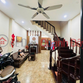 House for sale in Hao Nam, built by local people, 48m2, 5 floors, 7 bedrooms - Near the street, beautiful square red book, 12.8 billion _0