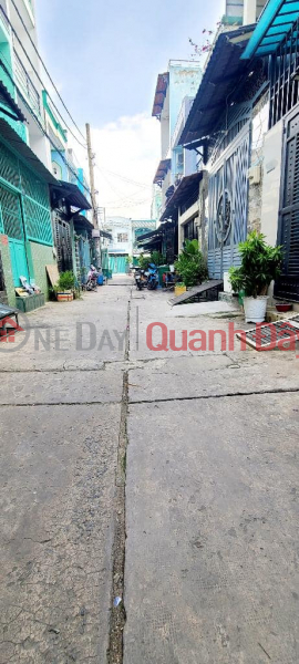 đ 2.65 Billion House for sale Car alley open to Chien Luoc street - Binh Tan - 3.2mx10m - 2 floors - 2.65 billion