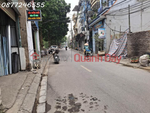 HOUSE FOR SALE IN DAI LINH SERVICE APARTMENT - STABLE REVENUE 80 MILLION\/MONTH (NEGOTIATION TO PRICE COMFORTABLY) AFFECTED BY PLANNING 1 _0
