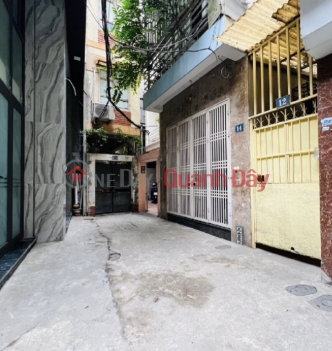 SUPER RARE TAY SON HOUSE - HUGE FRONT - 2 OPEN SIDE - YARD FOR 10 MOTORCYCLES - 10M TO CAR ROAD. _0