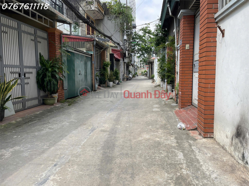 Rare, Phuc Loi land for sale, car access, corner lot, close to street, square A4, 62m2, frontage 5m2, 5.7 billion Sales Listings