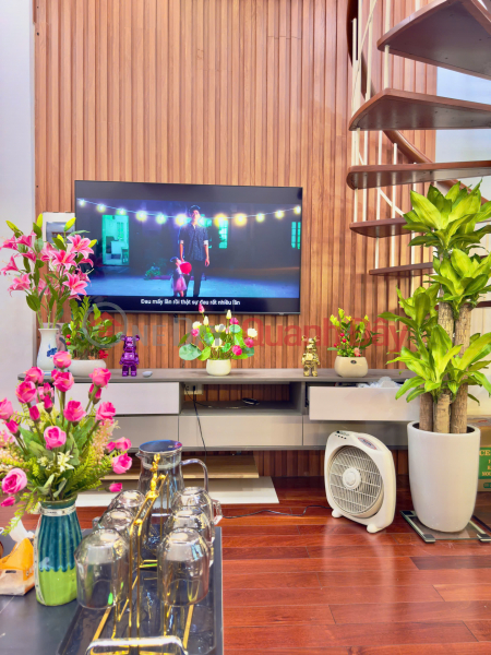 Super Location Ba Dinh - 50m² 2nd Floor - Full Furniture - 10m to Street - Price Only 4.5 Billion, Vietnam Sales đ 4.5 Billion