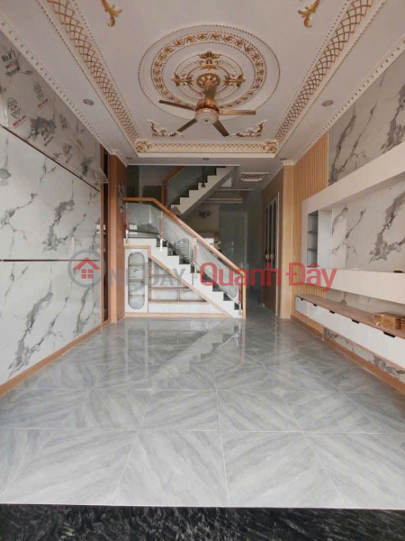 đ 1.4 Billion, BEAUTIFUL HOUSE FOR SALE - GOOD PRICE - 5m wide concrete road, 30m from asphalt road - Near market, school, FPT University