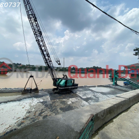 Owner needs to sell inland waterway land in Vinh Cuu for only over 5 million\/m2 - concrete road _0