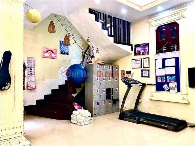 House for sale in Thai Ha alley Dt: 76m car lane, 3 open house gate Vietnam | Sales đ 11.3 Billion