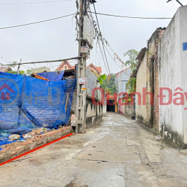 Selling Golden Land Plot At Group 11 Quang Minh, Me Linh - Best Price In The Area _0