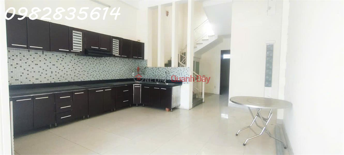 Long-term rental of a 3-story, 270m2 house on Nguyen Tu Gian Street, near the DIFF 2027 fireworks complex., Vietnam, Rental đ 38 Million/ month