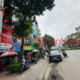 HOUSE FOR SALE ON NGUYEN VAN CU STREET - CENTER OF LONG BIEN _0