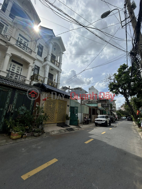 Urgent discount of 1.5 billion! House for sale 4x19m, 4 floors - Alley 10m Duong Quang Ham, Go Vap - Only 9.5 billion _0