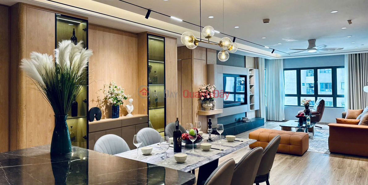 BÁN GẤP căn 3PN 133m2 tòa E Mulberry Lane - Full đồ, slot ôtô chỉ 8.4 tỷ | Việt Nam Bán đ 8,4 tỷ