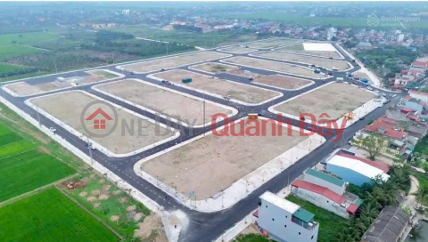 LAND IN NGOC LAM VILLAGE (QUYNH NGOC DISTRICT),NEAR THE MARKET AND COMMUNE CENTER, PRICE 1.5XX BILLION VND. _0