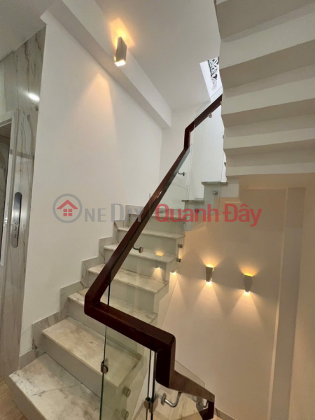 đ 8.99 Billion Car alley in the center of District 3 - 35m2 - 5 floors of reinforced concrete with elevator 500kg - 8.x billion
