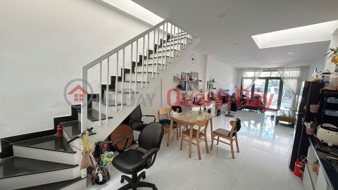 Beautiful house in Vinh Thai, South Nha Trang, 2 bedrooms, 3 skylights, 4.6 billion VND. _0