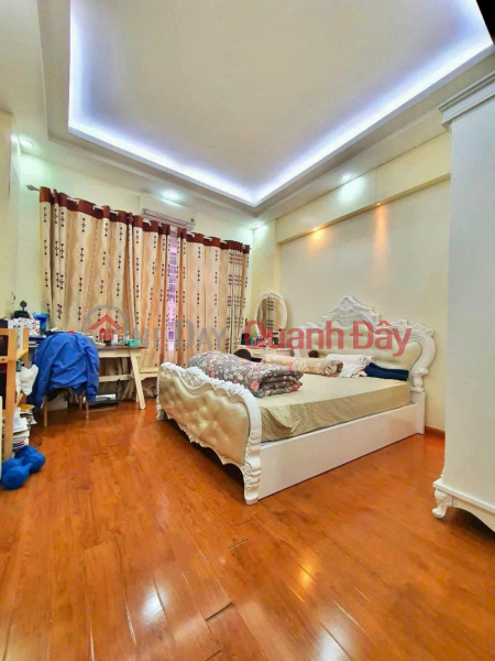 Property Search Vietnam | OneDay | Residential, Sales Listings | House for sale on Nguyen Khanh Toan, Cau Giay, Corner lot for cars, 75m2 x 4 floors, 14 billion