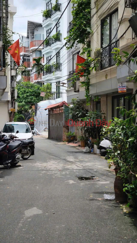 NHÀ ĐẸP XÂY KIÊN CỐ NGÕ THÔNG RỘNG Ngọc Thụy 44m2,X 4 tầng, mặt tiền 3.8m, 8.2 tỷ Long Biên. _0