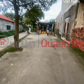 OWNER URGENTLY NEEDS TO SELL A 4-STOREY HOUSE ON QL1A LE THUY FOR 2.2 BILLION VND _0