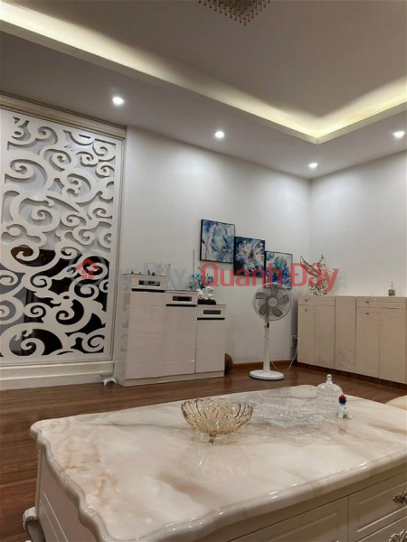 đ 5,55 tỷ CHUNG CƯ HOÀNG ĐẠO THÚY, NHÀ ĐẸP, 3 NGỦ, 2WC, LÔ GÓC, TẦNG TRUNG 152.5m2, 5.55 TỶ