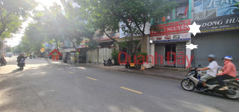 House for rent, frontage of TAN PHU MARKET, 84m² - NEAR CROSSROADS - SCHOOL _0