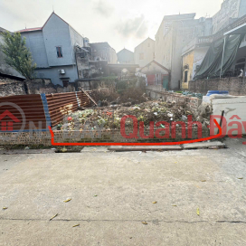 Beautiful land in Trung Hau, Tien Phong, Me Linh. Fully residential land, parking available. Just a few steps to Yen market and school. _0