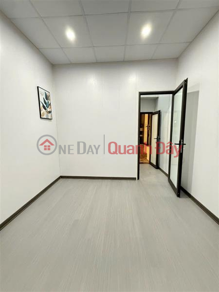 đ 5,8 tỷ, 15 Ngọc Hồi 5 tầng nhà mới, vi trí đẹp bao quy hoạch chỉ 5,8 tỷ