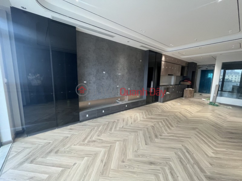 Property Search Vietnam | OneDay | Residential Sales Listings NGUYEN SON TOWNHOUSE, 7 ELEVATOR FLOOR, FULL GOOD FURNITURE, BUSINESS, AVOID CARS.