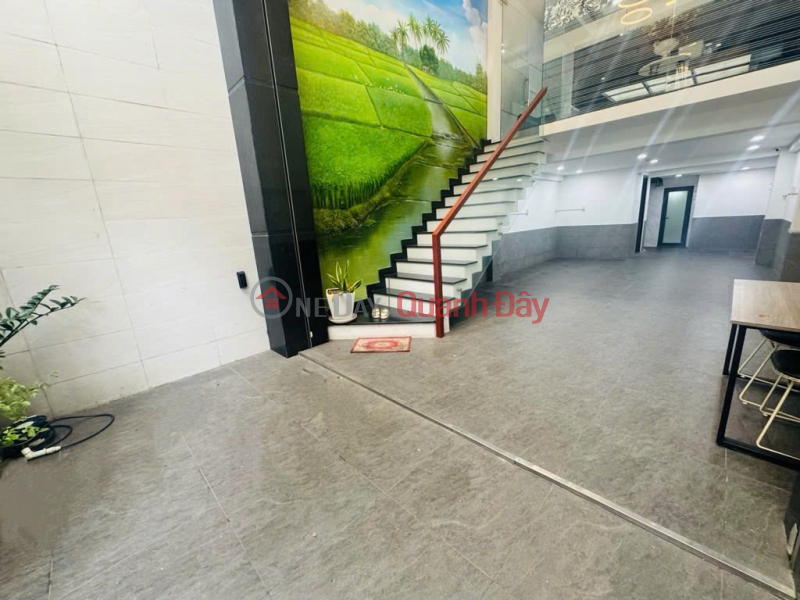 OFFICE BUILDING - DO SON STREET FRONTAGE - A4 SQUARE LAND PLOT - OWNER URGENTLY REDUCING PRICE TO 18.250 BILLION VND Sales Listings