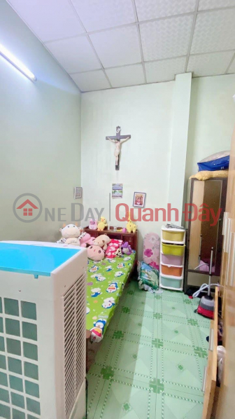 đ 3.65 Billion 2-STOREY HOUSE FOR SALE IN MAI XUAN THUONG ALLEY, NEAR THE BEACH, VINH HOA WARD, NHA TRANG