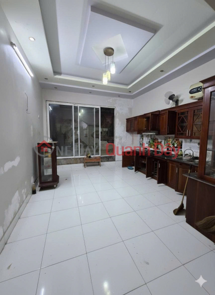 House for sale on Hang Tre street, 35m2, 3 floors, 21.8 billion VND, generating 35 million VND\\/month in rental income., Vietnam | Sales đ 21.8 Billion