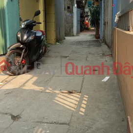 BÁN NHÀ: Trần Cung Cổ Nhuế .DT: 43m2 - 4 tầng - MT 4m - 6.95 tỷ _0