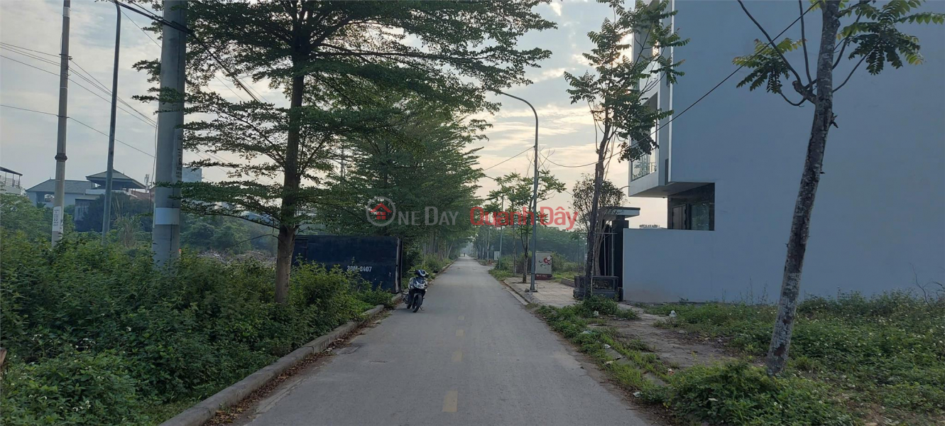đ 6 tỷ | LÔ ĐẤT VỊ TRÍ ĐẮC ĐỊA SÀI SƠN- QUỐC OAI, VIEW THOÁNG, ĐƯỜNG RỘNG CHÍNH CHỦ CẦN THANH KHOẢN NHANH , LH 0988