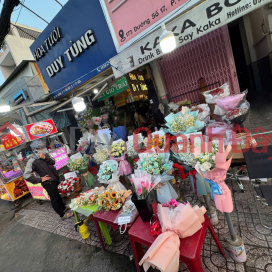 Owner is transferring ownership of a flower shop located on Street 17, District 7 - Opposite Le Thanh Tong School. _0