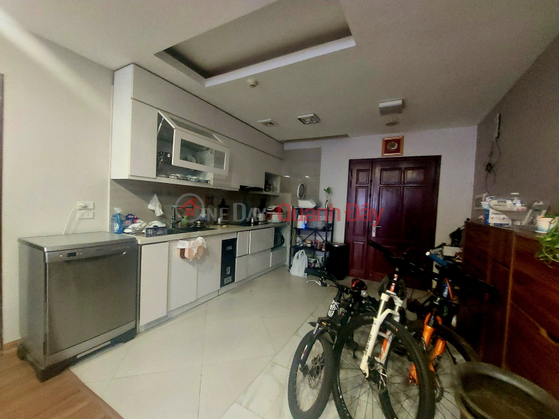 đ 6,1 tỷ, Chung Cư 142m 3PN 2 WC. Hapulico Complex số 1 Nguyễn Huy Tưởng. Chủ Cần Bán Gấp