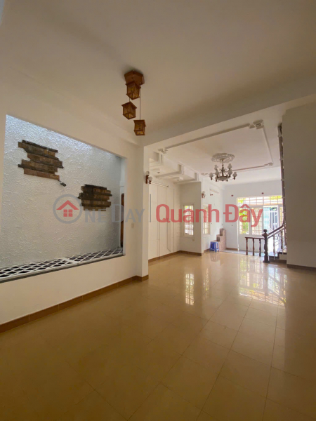RARE ONE UNIT WITH FRONTAGE ON KHUE TRUNG, DA NANG, 85m2, solid, only 5 billion VND | Vietnam Sales đ 5.2 Billion