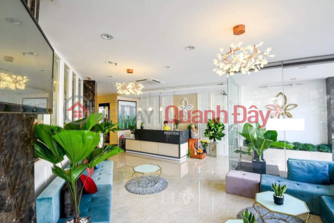Selling a 3-star luxury hotel right in the center of Da Nang city - Corner lot - 10 floors - Good price - 0901127005. _0
