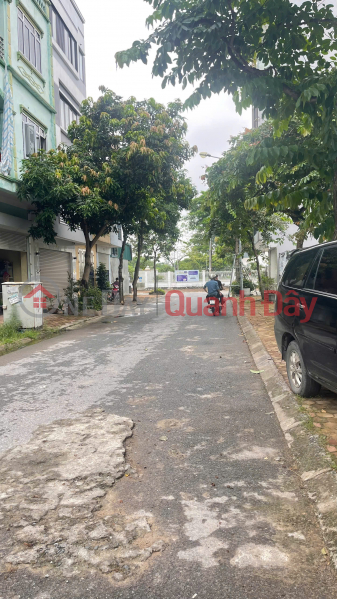 Property Search Vietnam | OneDay | Residential, Sales Listings OWNER NEEDS TO SELL RESETTLEMENT LAND IN TRAU QUY – GARDEN VIEW, 11M WIDE ROAD WITH SIDEWALK – EXCELLENT LOCATION!