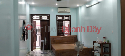 House for sale in Thanh Xuan Quan Nhan, 38m, 5 floors, alley, business, car parking at the door, slightly over 7 billion, contact 0975124520 _0