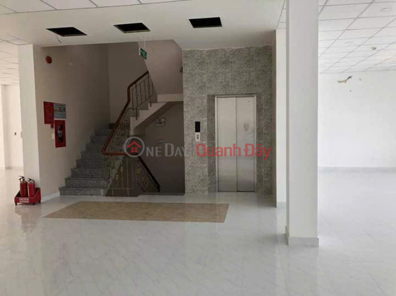 4th floor for rent at Ho Van Long Street, Binh Tan District - 100m2 open plan, elevator, 5-ton truck access, only 8 million VND\\/month., Vietnam | Rental, đ 8 Million/ month