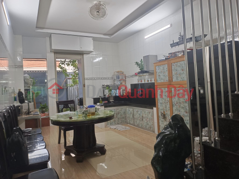 House for sale with 3 floors, alley, car, Truong Tho, Thu Duc, 100m² - Price 9 billion _0