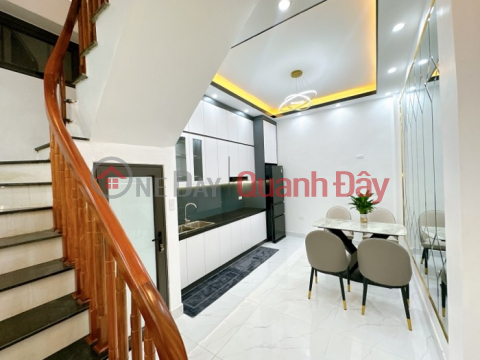 NHỈNH 4 TỶ CÓ NGAY NHÀ ĐẸP Ở LUÔN 40M2 TẠI TRUNG TÂM HOÀNG MAI. _0