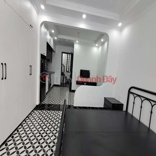 Beautiful house in Thuy Khue - West, over 40m2, 7 floors, elevator, price slightly over 13 billion Sales Listings